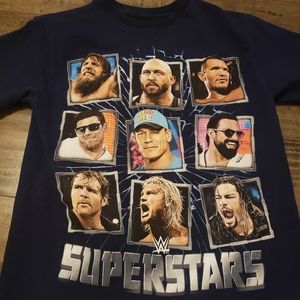 Wwe superstars t shirt size small kids